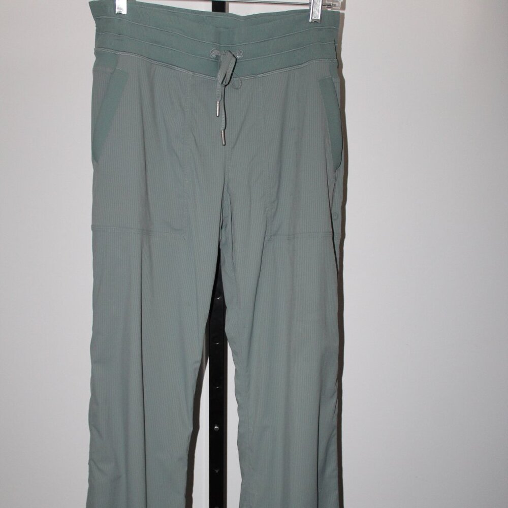 NWOT Lululemon Mid-Rise Dance Studio Drawstring Cuffs Pants Pull Ons Lined 10